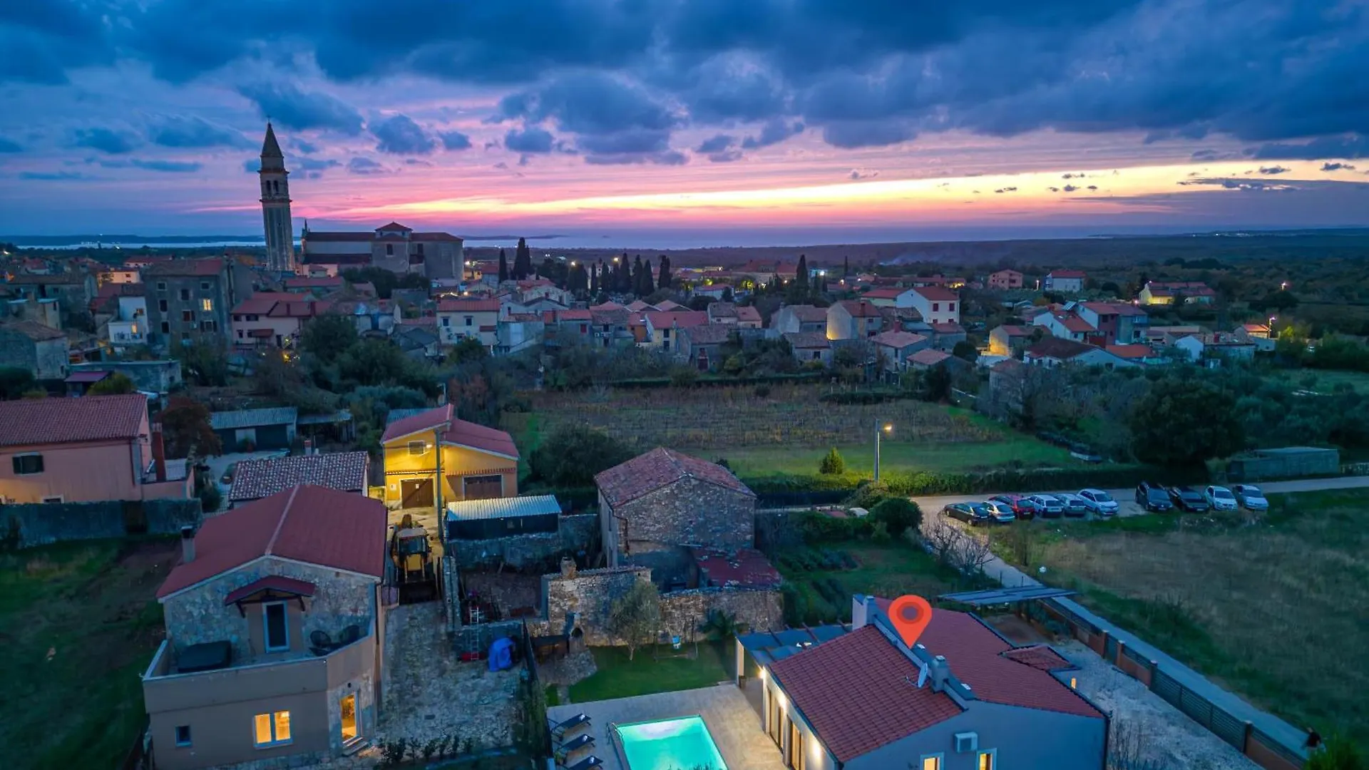 Вилла Bobo Family House With Pool Воднян